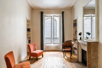 Picture of property: Lovely views of the place Saint-Sulpice 12