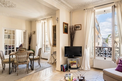 Picture of property: Ideal pied-à-terre 4