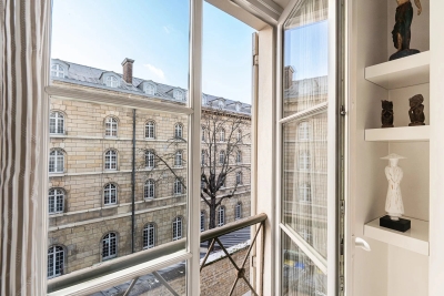 Picture of property: Just off Place Saint-Sulpice 7